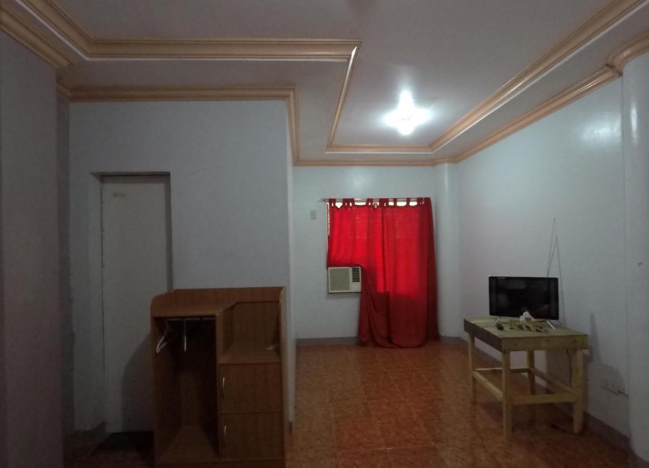 Pe'Re Aristo Guesthouse Мандау Сити Екстериор снимка