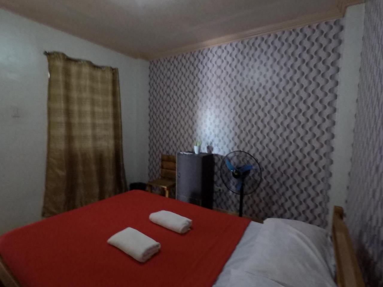 Pe'Re Aristo Guesthouse Мандау Сити Екстериор снимка