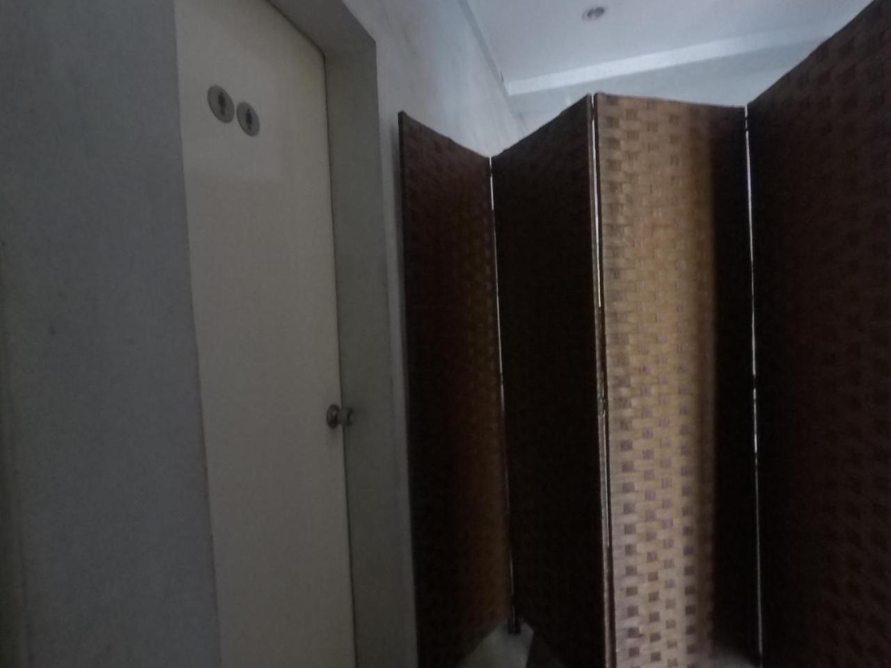Pe'Re Aristo Guesthouse Мандау Сити Екстериор снимка